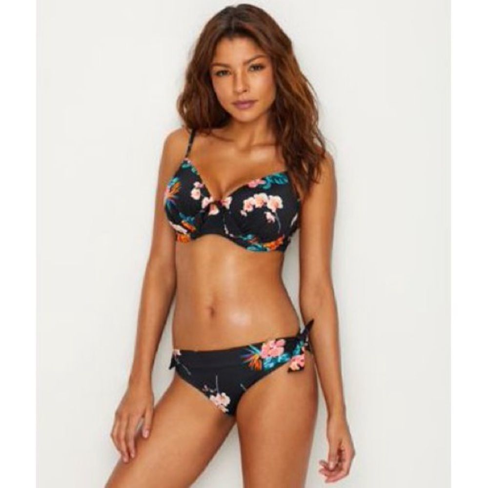 ✨ Lepel Swim Tropical Underwired Bikini Top✨
